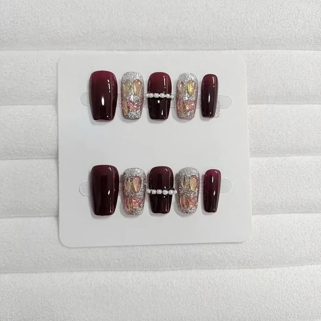 Rode Sterrenhemel Press-On Nails met Ketting Strass Steentjes Kort Coffin Vorm