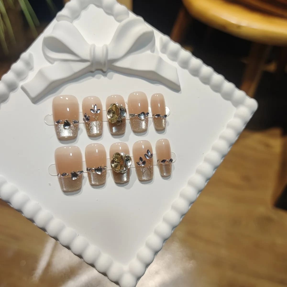 Rozenbloem Glitter Press-On Nails Korte Kistvorm Strass Manicure