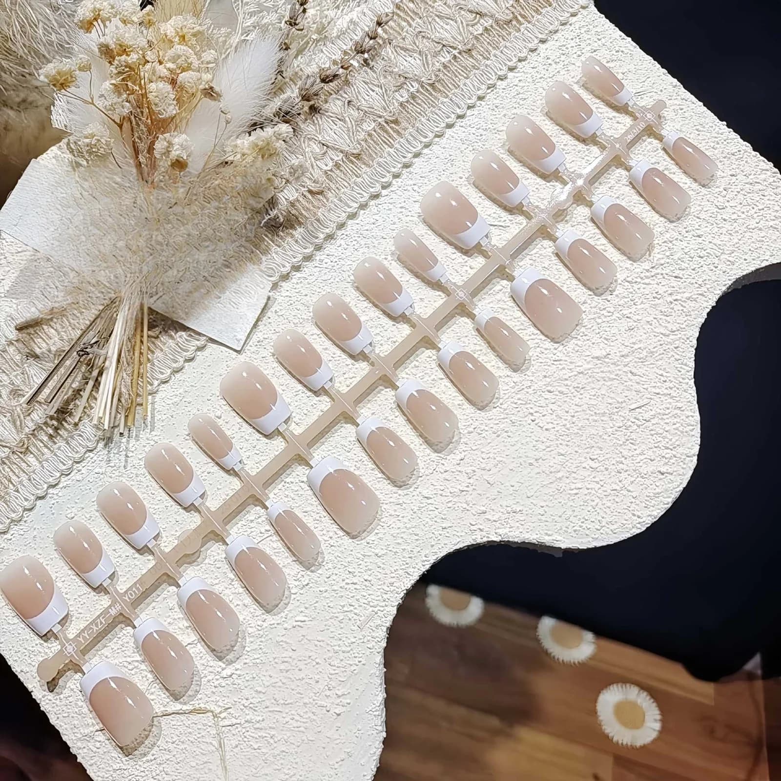 Korte Franse Tip Druk-op Nagels Natuurlijke Nude Look Dagelijks Gebruik