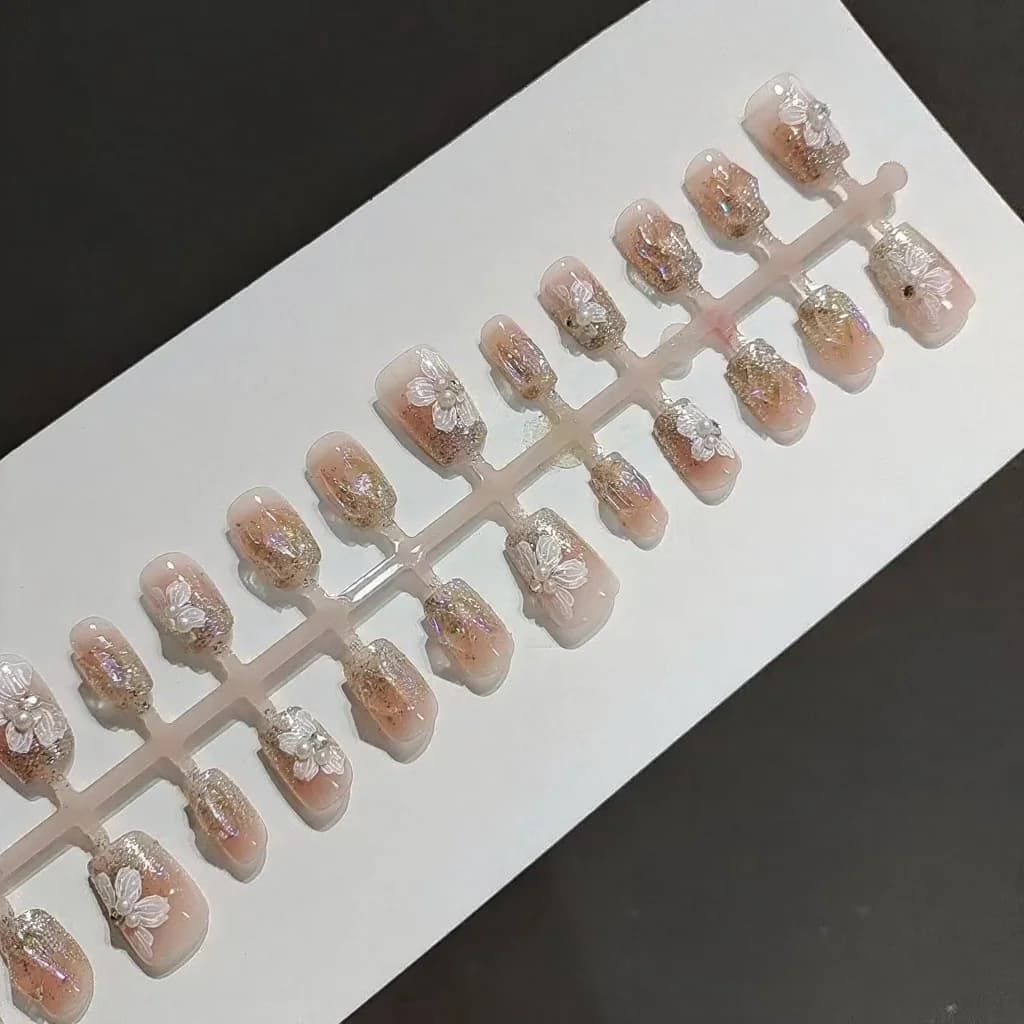 Press-on Nails met Parels en Strass, Kort Vierkant Bloemen Design