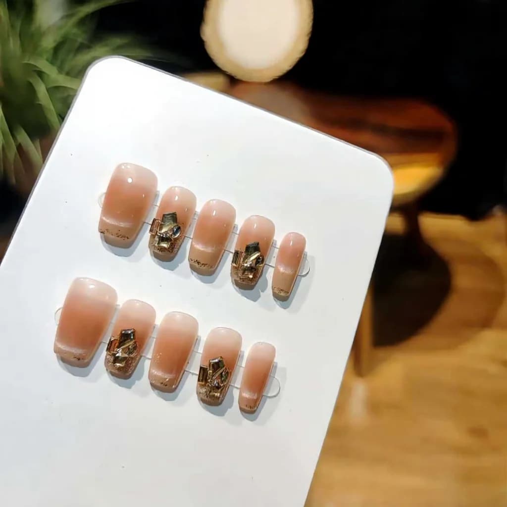 Press-on Nails Cat Eye Blush Strass Kort Kistvormig 30 Stuks