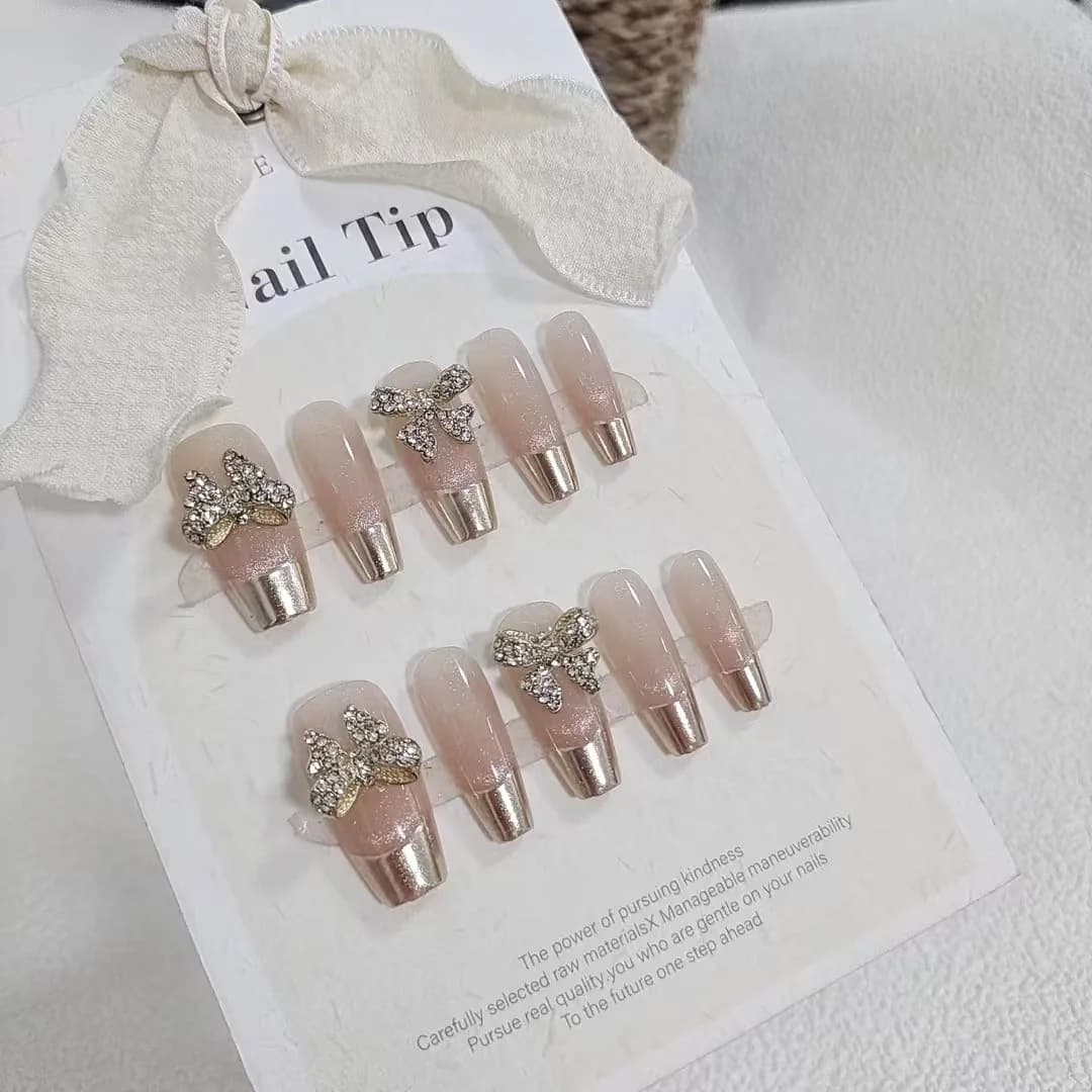 Vlinder Cat Eye Press-On Nails met Spiegelchroom