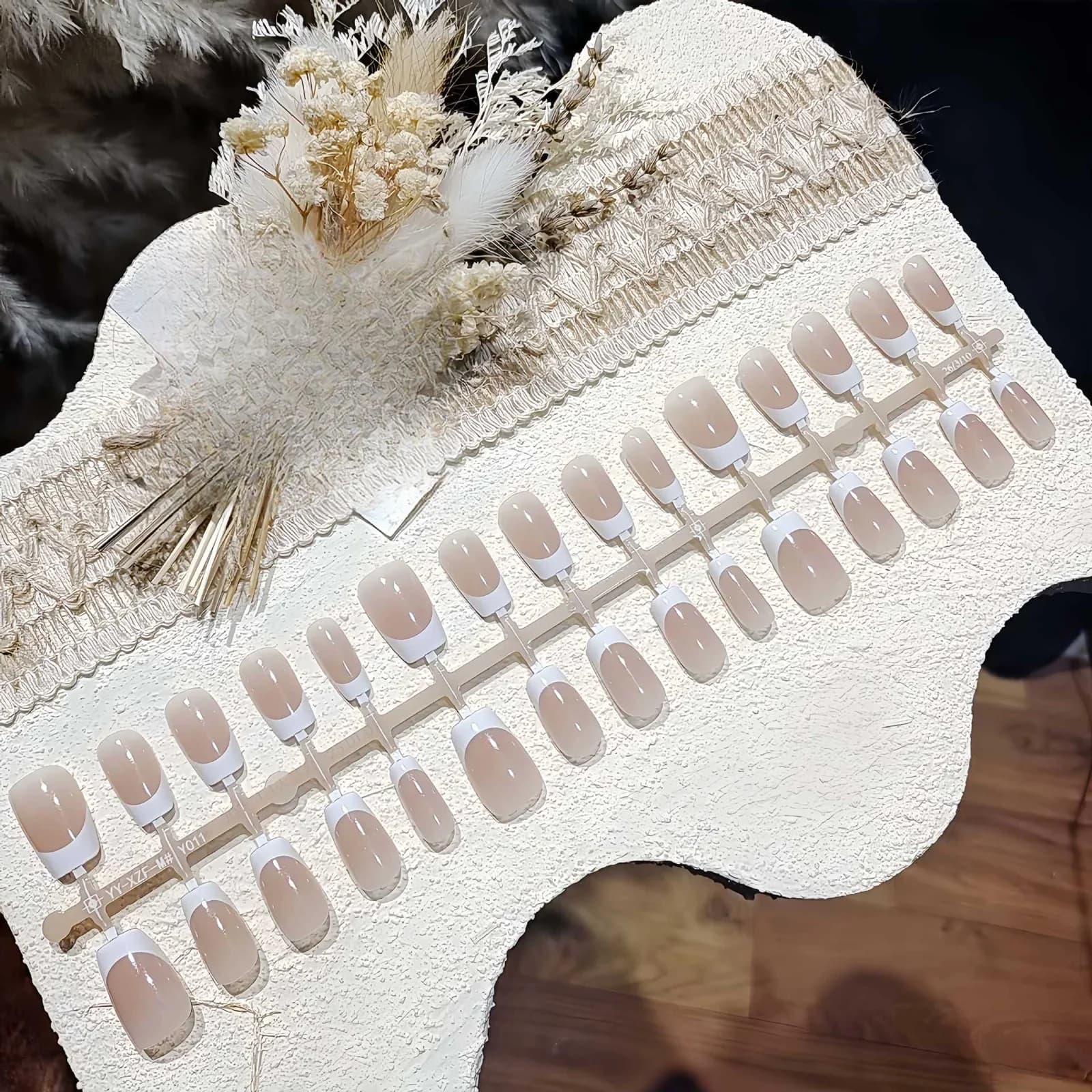 Korte Franse Tip Druk-op Nagels Natuurlijke Nude Look Dagelijks Gebruik