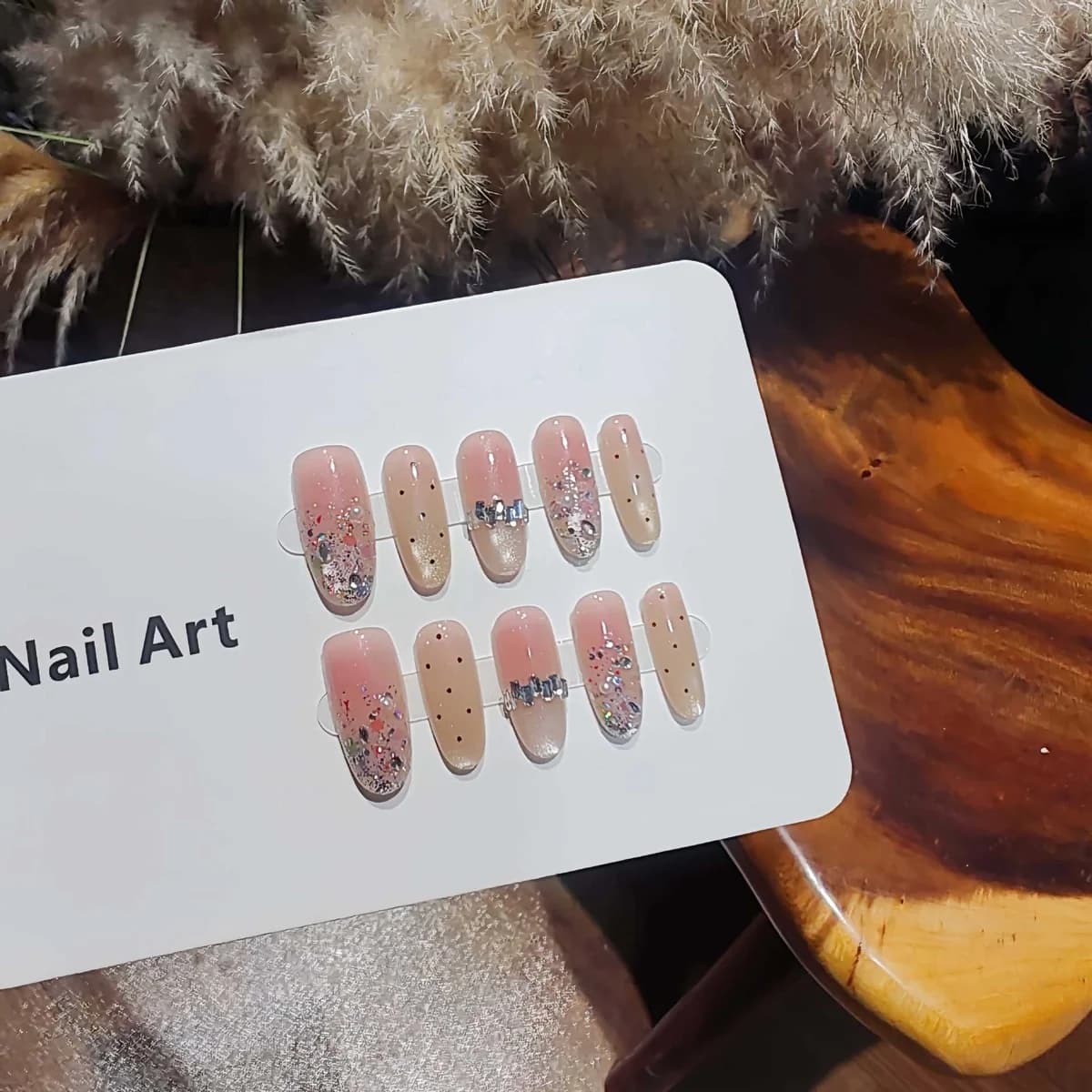 Nude Zilver Glitter Press-On Nails Cat Eye Effect Medium Ovaal