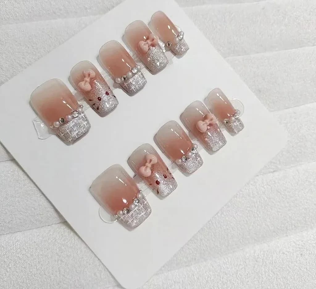 Press-On Nails Kort Vierkant Leuk Kat Cartoon Design 30 Stuks