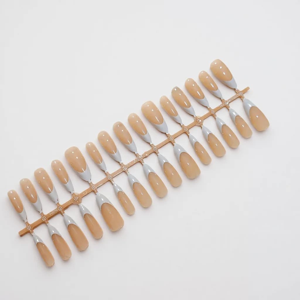 Grijs-Witte French Tip Press-On Nails Lange Amandelvorm Complete Set