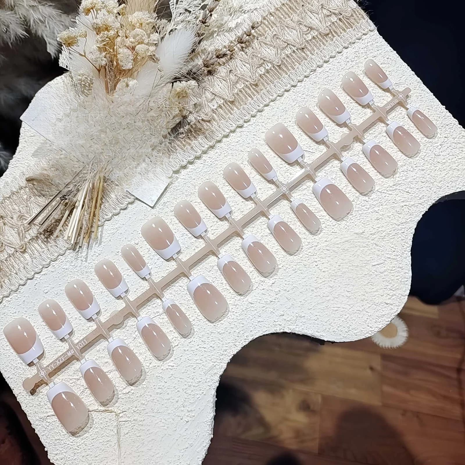 Korte Franse Tip Druk-op Nagels Natuurlijke Nude Look Dagelijks Gebruik