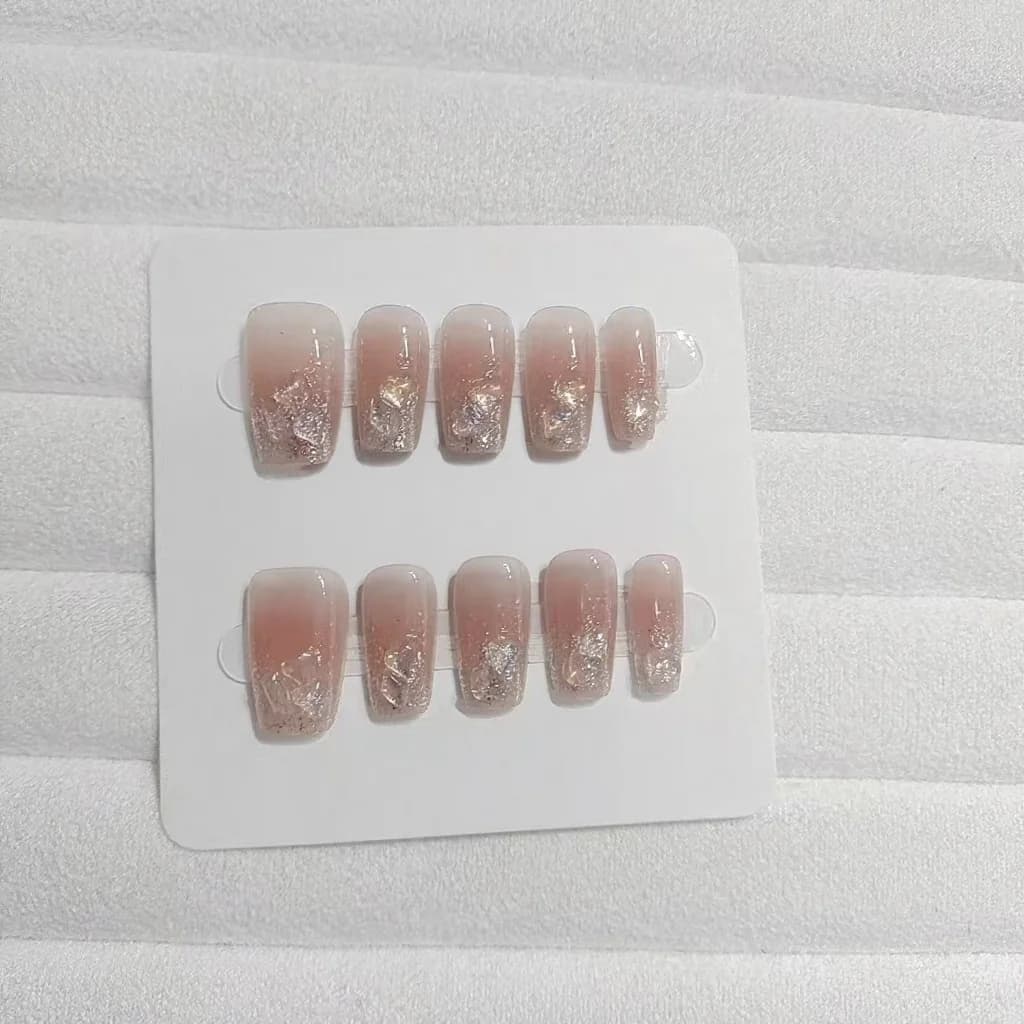 Roze Hart Strass Press-On Nails Kort Middelgroot Coffin Vorm