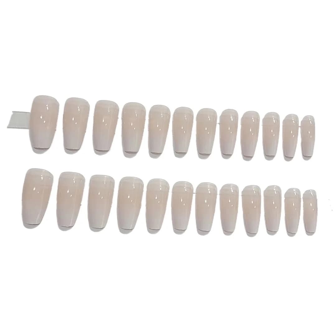 Melkwitte Gradient Press-On Nails Lange Coffin Vorm Franse Stijl