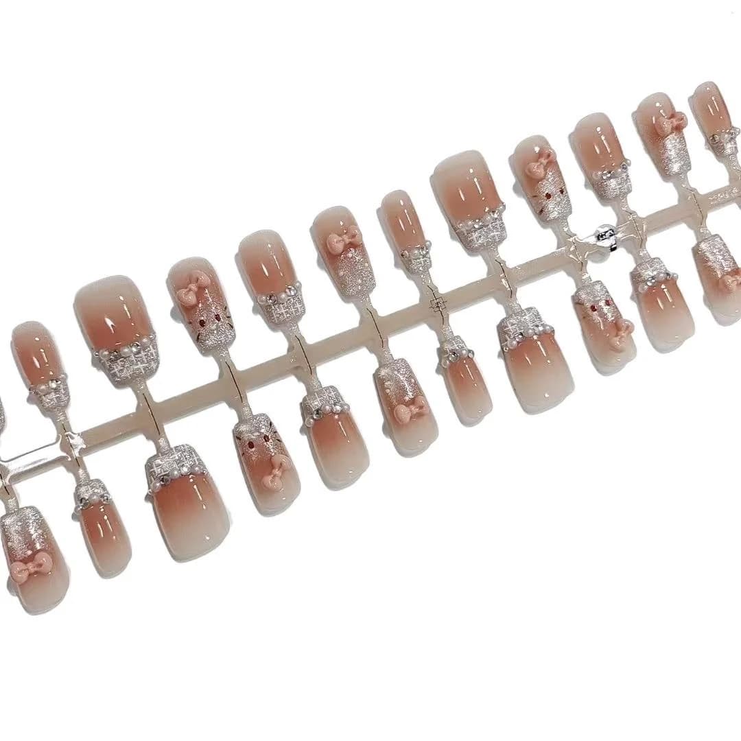 Press-on nails korte vierkante vorm met leuk kat-cartoon, 30 stuks