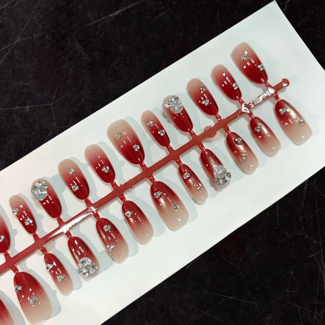 Druk-op Nagels Ombre Cat Eye met Rhinestones, 30 Stuks